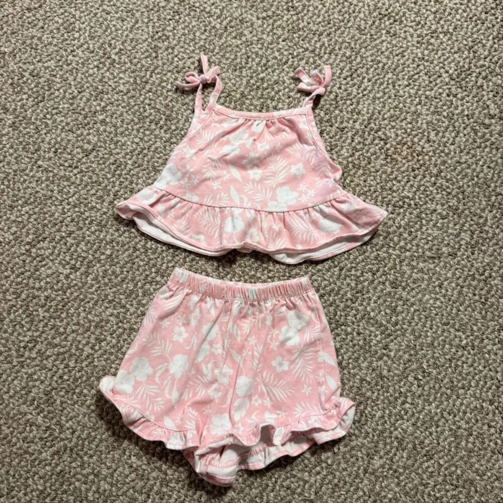 Btween Baby Girl 2pc Set Pink Floral Ruffle Top & Shorts 12 Months Tropical